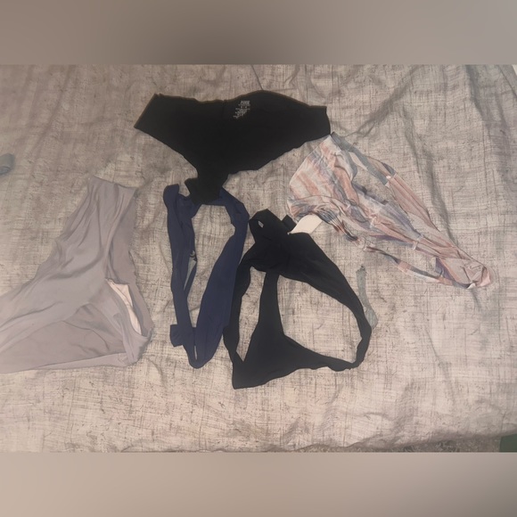 Variety of sexy Thongs Pink / Victoria secret - Picture 4 of 5